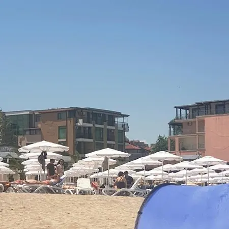 Apartament под наем на първа линия море Sozopol